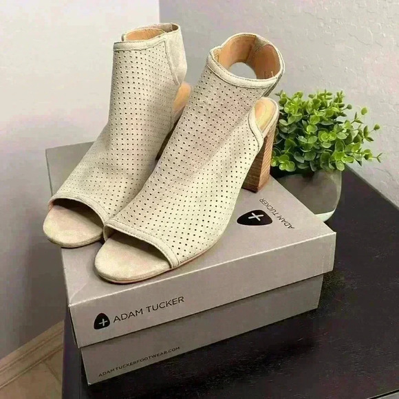 Adam Tucker Rowan Gray Leather Peep Toe Heels Size 10 - Picture 1 of 6